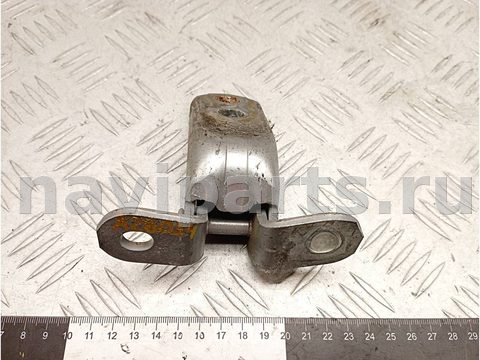 Петля двери передней левой Toyota RAV4, 2003 г., арт. A28054, фото 2