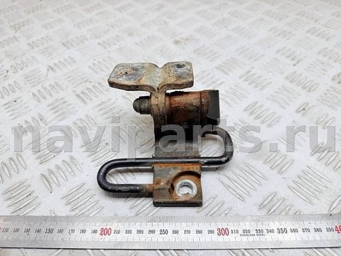 Петля двери передней левой Volkswagen Passat, 2007 г., OEM 3C0831411C, арт. A51915