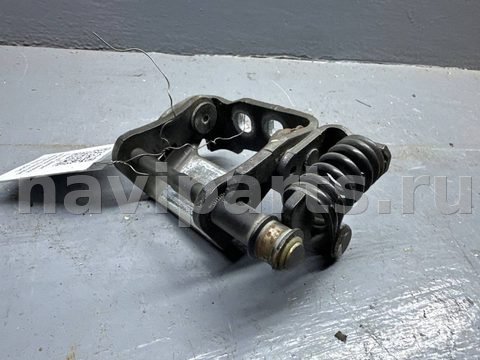 Петля двери передней левой Chevrolet Transsport, 1998 г., арт. B109480369
