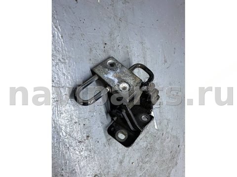 Петля двери передней левой Audi A6 C6, 2007 г., OEM 8E0831411E, арт. B112243387