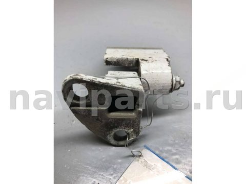 Петля двери передней левой Mercedes Vito W638, 2002 г., OEM A6387201437, арт. B65863413, фото 3