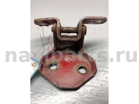 Петля двери передней левой Mazda 323, 1996 г., OEM B01A59210, арт. B65898400