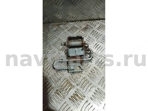 Петля двери передней левой Audi A6 C5, 1999 г., арт. B98624997