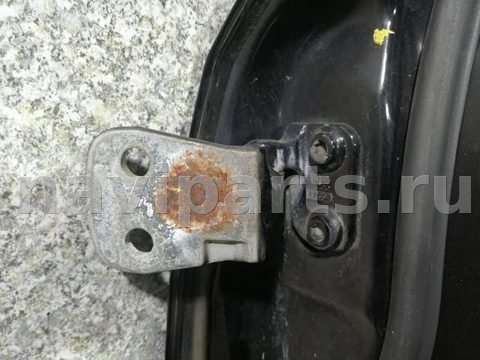 Петля двери передней правой Land-Rover Range Rover Sport, 2007 г., арт. 22323004005