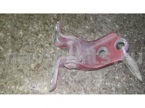 Петля двери передней правой Mazda 3, 2006 г., арт. 22325039003