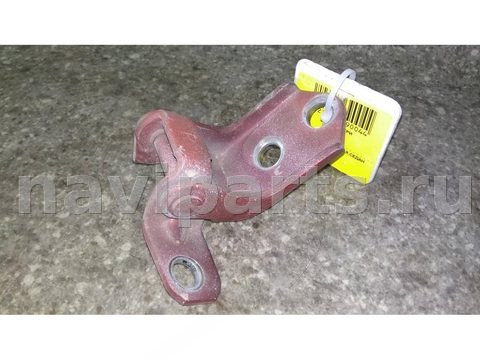 Петля двери передней правой Mazda 3, 2006 г., арт. 22325039004