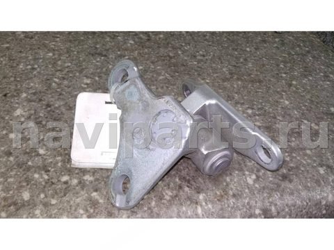 Петля двери передней правой Mitsubishi Colt, 2007 г., арт. 22328002002