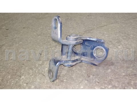 Петля двери передней правой Saab 9-3, 2009 г., арт. 22336001002