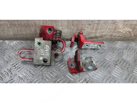 Петля двери передней правой Seat Ibiza, 2002 г., арт. 25945526