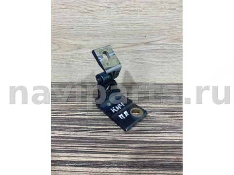 Петля двери передней правой Audi A4, 1997 г., арт. 41214896