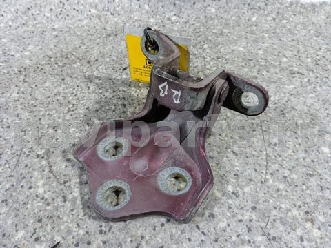 Петля двери передней правой SsangYong Korando, 2001 г., арт. 46023008518