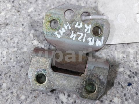 Петля двери передней правой Mercedes E W124, 1990 г., арт. 46023024248, фото 2