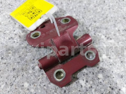 Петля двери передней правой Mercedes E W124, 1990 г., арт. 46023024249