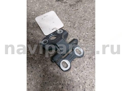Петля двери передней правой Mercedes E W210, 2001 г., арт. 46023024316