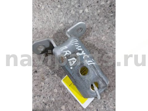 Петля двери передней правой Toyota Prius, 2004 г., арт. 46023024473, фото 2