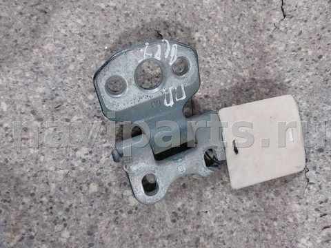 Петля двери передней правой Mercedes E W210, 1997 г., арт. 46023032157, фото 2
