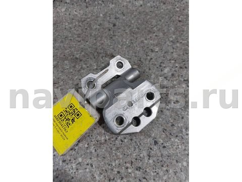 Петля двери передней правой Mercedes E W124, 1990 г., арт. 46023041762