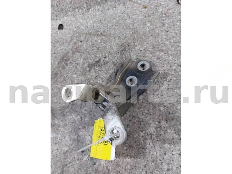Петля двери передней правой Chevrolet Captiva, 2009 г., арт. 46023042614