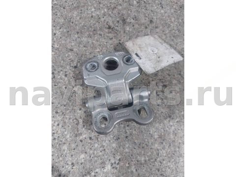 Петля двери передней правой Mercedes E W210, 1997 г., арт. 46023045930, фото 2