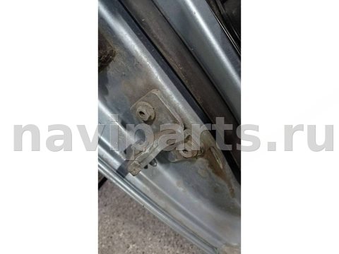 Петля двери передней правой Volkswagen Passat, 2008 г., арт. 46023049447