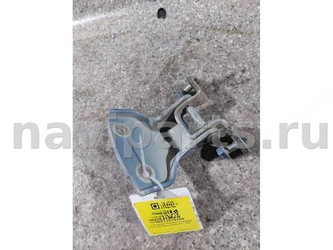 Петля двери передней правой Chevrolet Aveo, 2006 г., арт. 46023059309