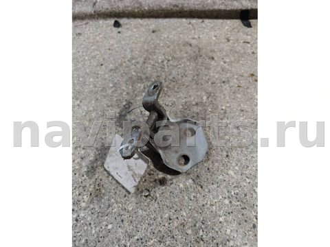Петля двери передней правой Kia Carens, 2001 г., арт. 46023059520