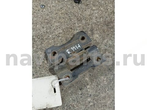 Петля двери передней правой Mercedes S W126, 1988 г., арт. 46023066225