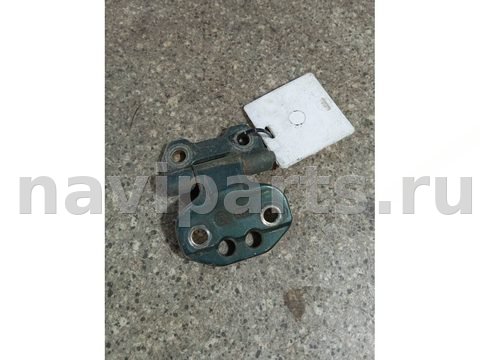 Петля двери передней правой Mercedes E W124, 1996 г., арт. 46023070156_1