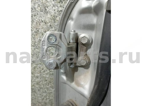 Петля двери передней правой Mercedes E W210, 2001 г., арт. 46023070521, фото 2