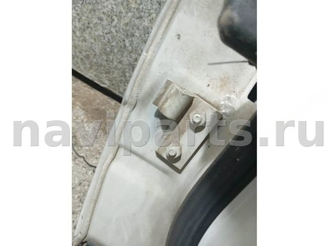 Петля двери передней правой BMW 5 E39, 1998 г., арт. 46023070555, фото 2