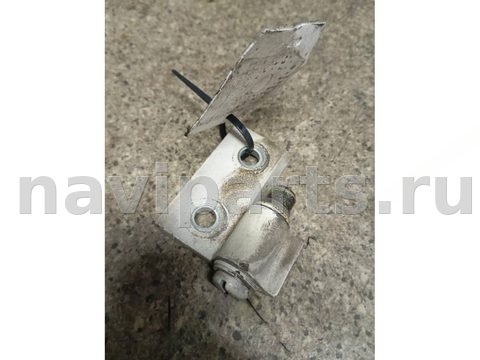 Петля двери передней правой BMW 5 E39, 1998 г., арт. 46023070556