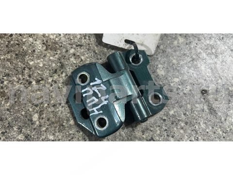Петля двери передней правой Mercedes E W124, 1990 г., арт. 46023073880_1