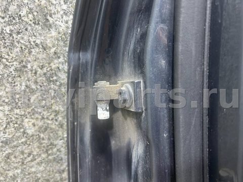 Петля двери передней правой Volkswagen Passat, 2008 г., арт. 46023082043