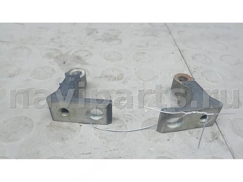 Петля двери передней правой Skoda Octavia A7, 2015 г., OEM 7N0831402A, арт. 5BM09FB01, фото 4