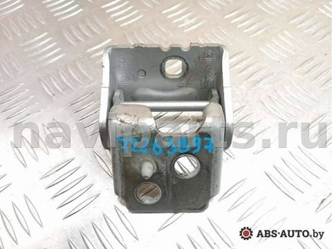 Петля двери передней правой Citroen C5, 2009 г., OEM 675D0R, арт. 72263897