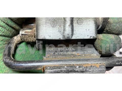 Петля двери передней правой Volkswagen Passat, 2013 г., OEM 3C8831412A, арт. 75150132_1, фото 5