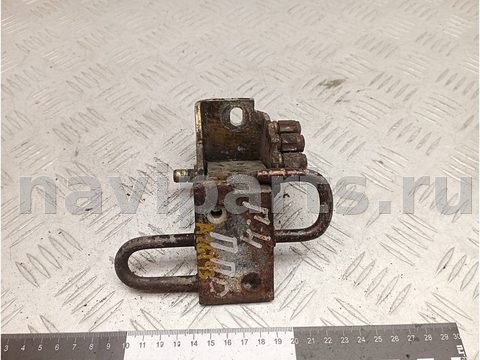 Петля двери передней правой Audi A6, 1999 г., OEM 4B0831412B, арт. A26743_1
