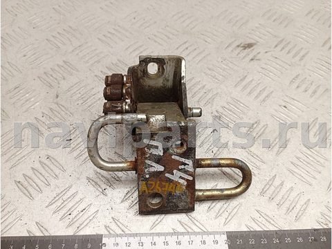 Петля двери передней правой Audi A3, 1998 г., OEM 4B0831412B, арт. A26744_14