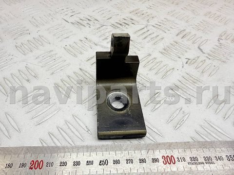 Петля двери передней правой BMW 5 E60/E61, 2005 г., OEM 7068074, арт. A49959