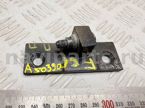 Петля двери передней правой BMW 5 E60/E61, 2005 г., арт. A50390