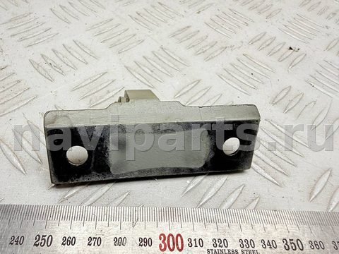 Петля двери передней правой BMW 5 E60/E61, 2005 г., арт. A50390, фото 3