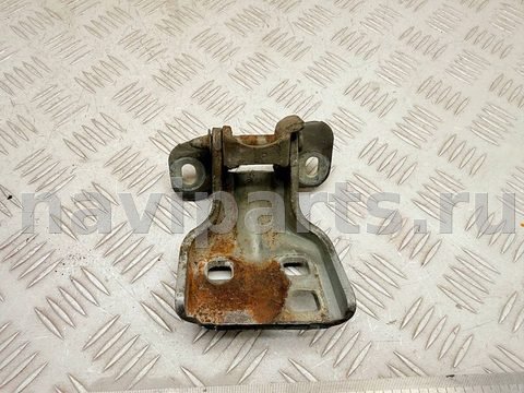 Петля двери передней правой Chrysler Voyager, 2002 г., OEM 4717210AB, арт. A51689_1