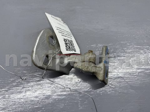 Петля двери передней правой Land-Rover Range Rover Sport, 2009 г., арт. B101667576