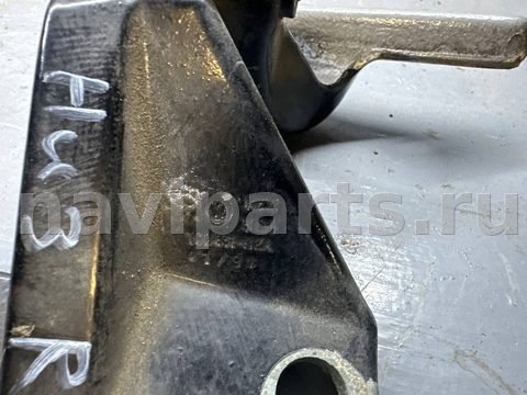 Петля двери передней правой Volkswagen Beetle, 1999 г., OEM 1C0831412A, арт. B110536076, фото 2