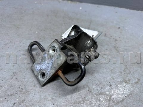 Петля двери передней правой Audi A6 C6, 2007 г., OEM 8E0831412E, арт. B112243383