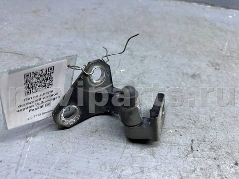 Петля двери передней правой Volkswagen Passat B6, 2007 г., OEM 3C0831402D, арт. B112639154, фото 2