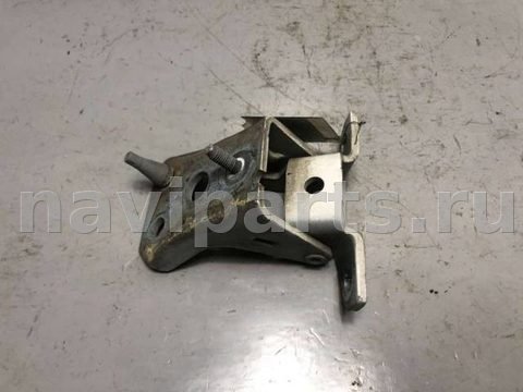 Петля двери передней правой Ford Explorer, 2003 г., OEM 7822810, арт. B18668626