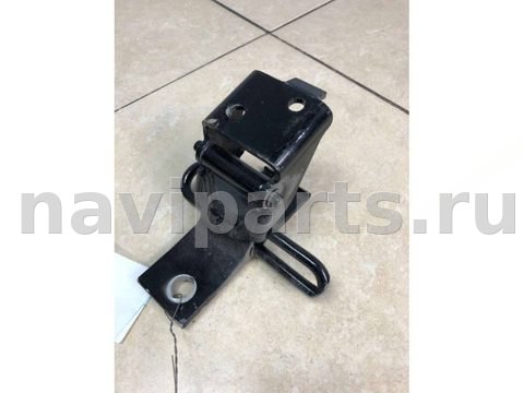 Петля двери передней правой Audi A8 D2, 2001 г., OEM 4D0831412D, арт. B30399092