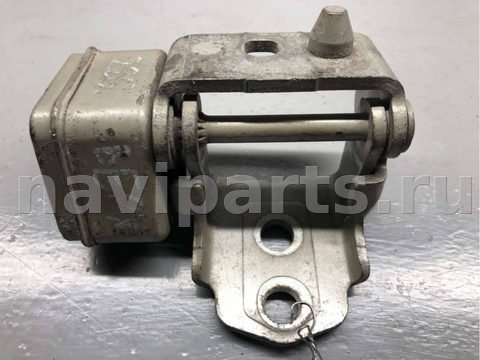 Петля двери передней правой Peugeot 207, 2007 г., OEM 340789, арт. B52990097