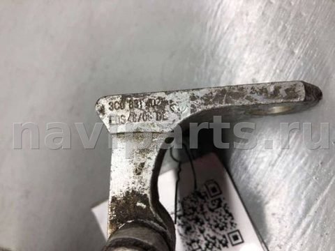 Петля двери передней правой Volkswagen Passat B6, 2005 г., OEM 3C0831402, арт. B60538330, фото 2